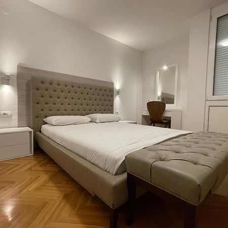 Ruby Luxury Central Apartment Skopje Exteriér fotografie