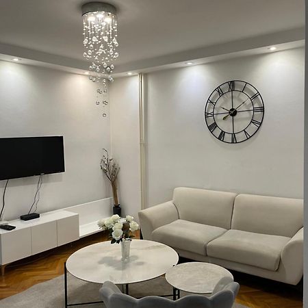 Ruby Luxury Central Apartment Skopje Exteriér fotografie