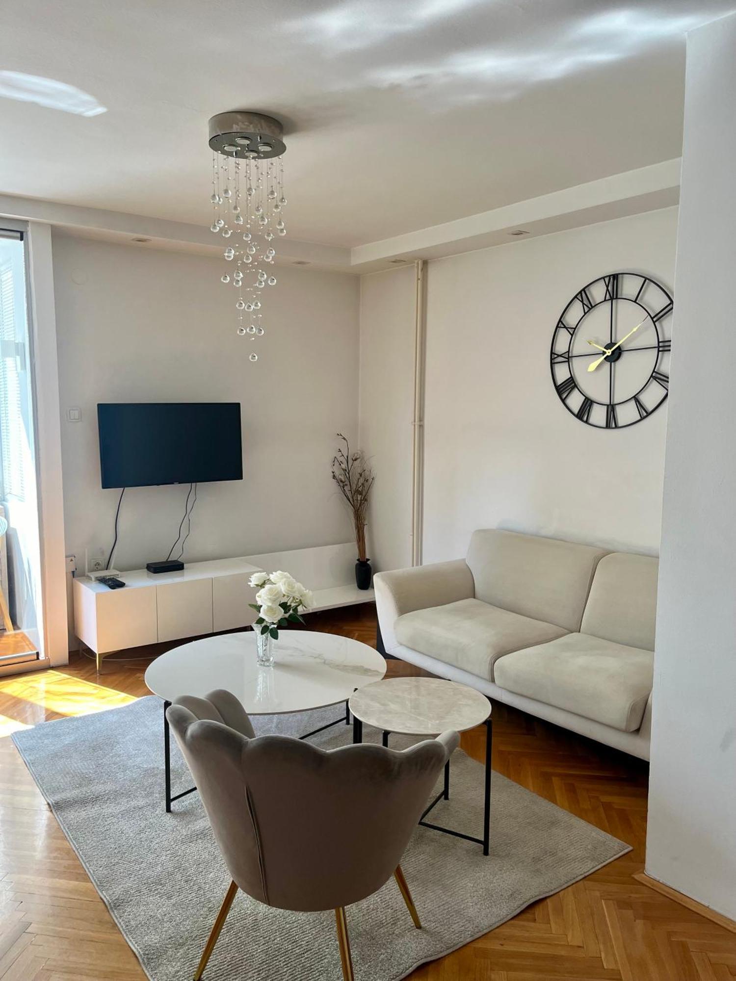 Ruby Luxury Central Apartment Skopje Exteriér fotografie